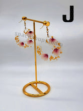 Load image into Gallery viewer, Large Flower Earrings
